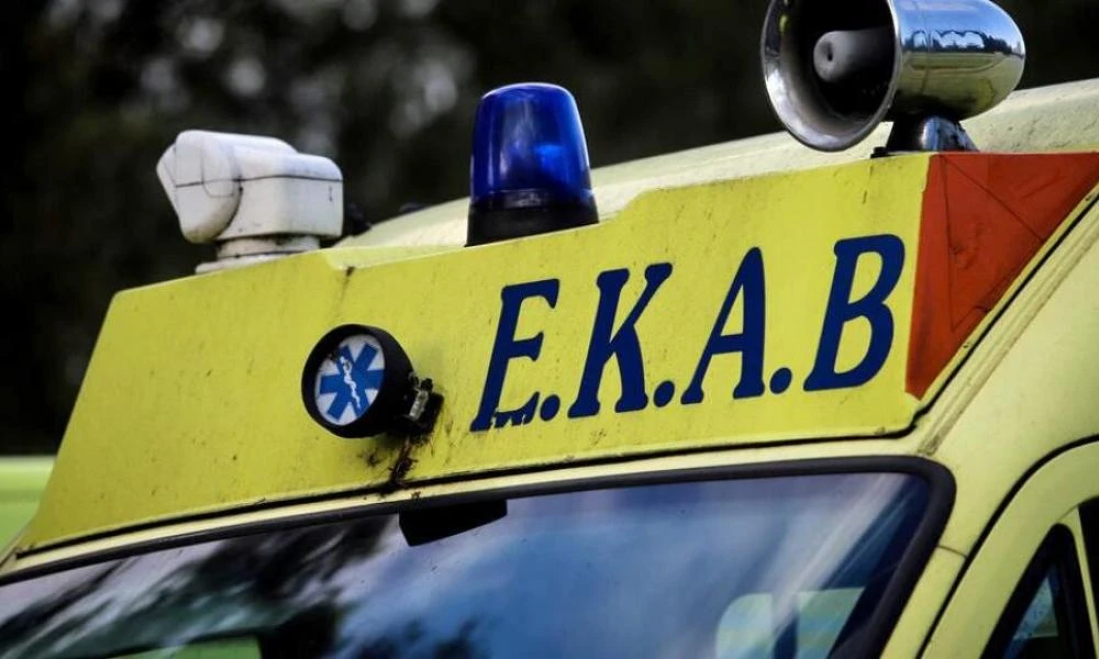 Θεσσαλονίκη: Διασώστης του ΕΚΑΒ παρασύρθηκε από όχημα